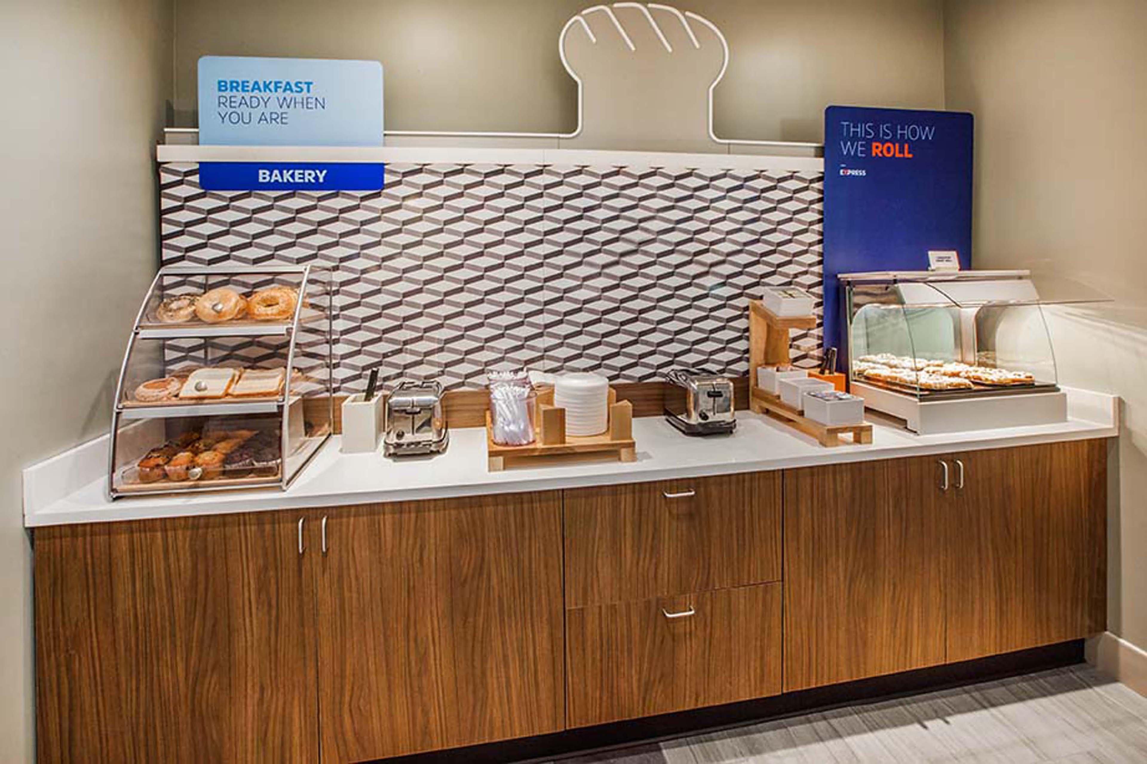 Holiday Inn Express Atmore By Ihg Exterior foto